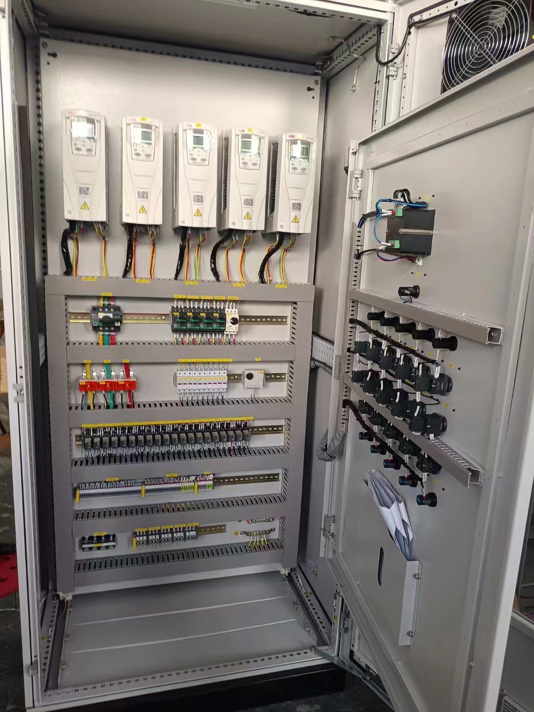 濟(jì)寧電器控制柜